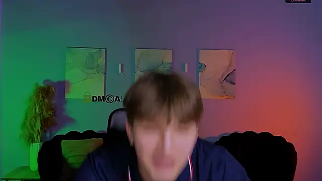 travis_wolf_ (Ask my age) - take off my pants