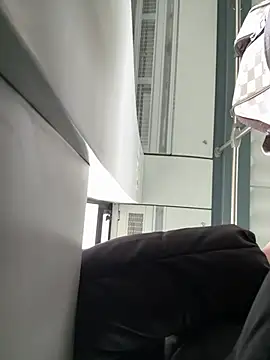 eveangelll (F milf) - Squirt naked in locker room