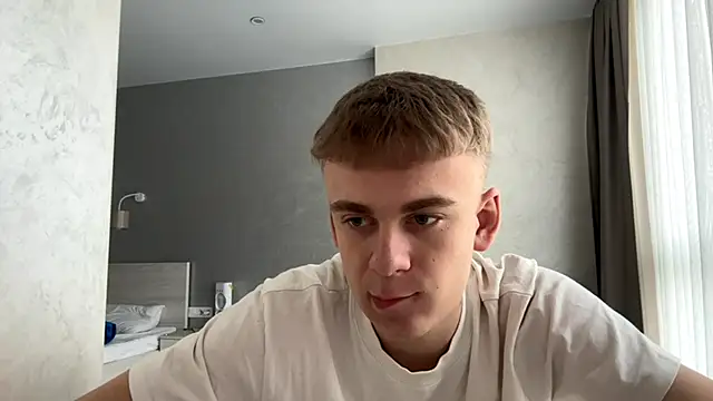 solofury (M twink) - Buy car