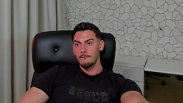 ClintMasters live sex cam