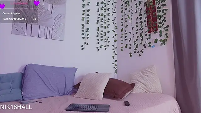 nicolle_swt - Nicolle_swt's free webcam