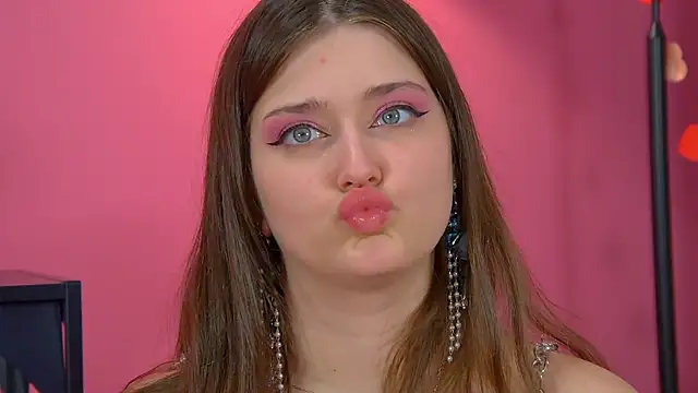 jessicajewells - JessicaJewells's free webcam