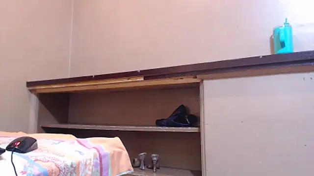 sexychocolatbox10 - Sexychocolatbox10's free webcam - UK Sex Cams