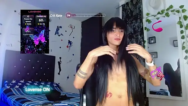 Penelopee22cm webcam