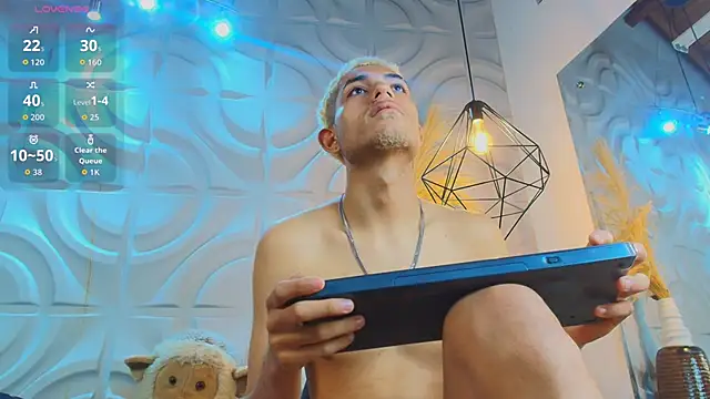 itszairen - ItsZairen's free webcam - UK Sex Cams