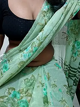 Nikitha_telugu