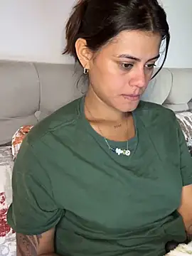 Webcam Model (RachelWeisz_) is live