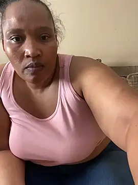 Webcam Model (Amandious)  is live.Free join now!