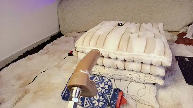 madeline_dreams - Madeline_Dreams's free webcam