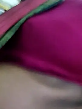 Webcam Model (yamini1431)  is live.Free join now!