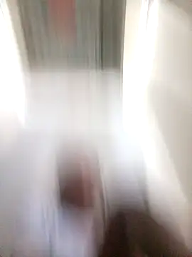 sweethoneypot25 - Sweethoneypot25's free webcam - UK Sex Cams