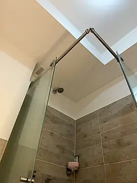 daliz_20_z - Daliz_20_z's free webcam