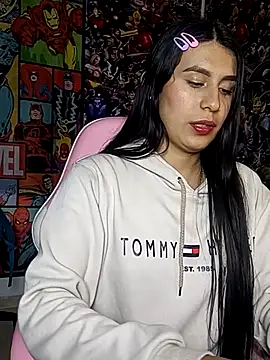 charlottte_wh - Charlottte_wh's free webcam