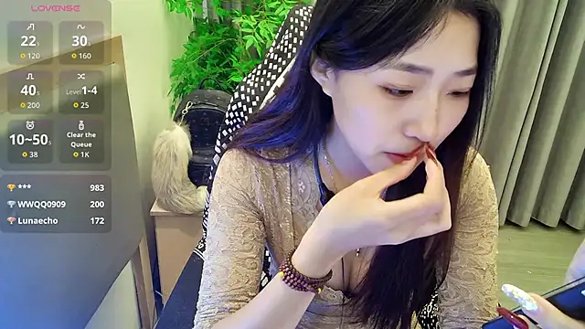 su_ning (F teen) - 才艺表演，热舞一支