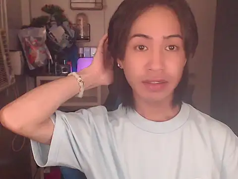 erin_23 (Ask my age) - make love with me, and lets cum <3