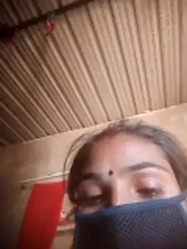 Webcam Model (Laxmi9090)  is live.Free join now!