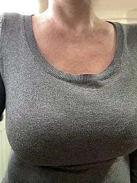 sweetmystery1 live sex cam