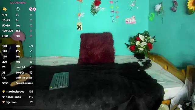 sherahadee (F milf) - fontaine  big squirt