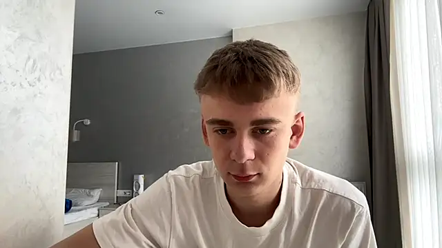 solofury (M twink) - Buy car