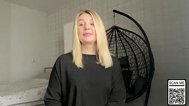 Blondie_xoxoxo live sex cam