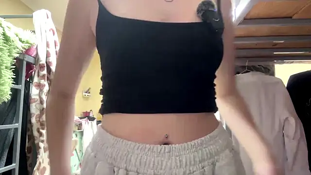 AquilineOrites live sex cam