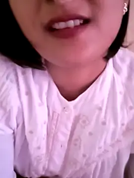 Webcam Model (Queen_Kushi4)  is live.Free join now!