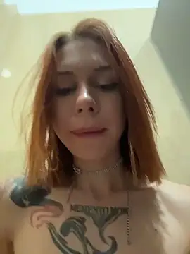 RosieSecret's live cam