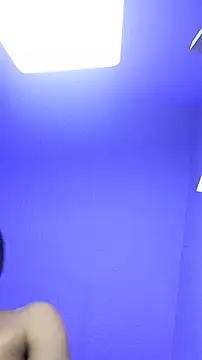 jac0b_x (M twink) - Take off tour pants