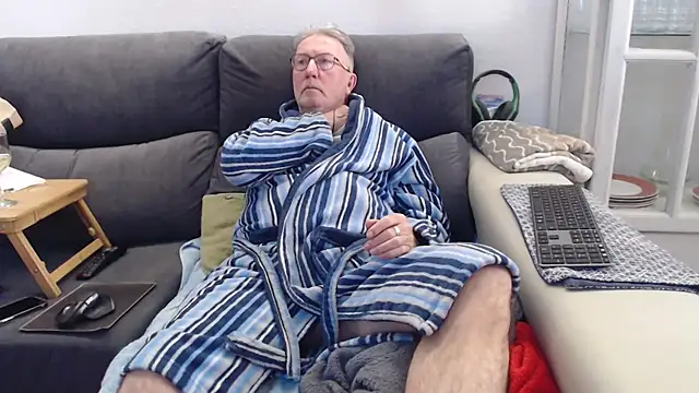 Nudelschwanz live sex cam
