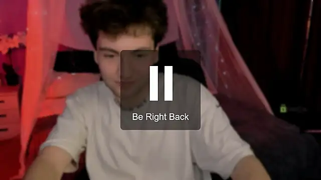 joseph_bear_ (Ask my age) - show dick