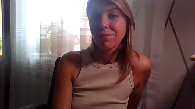 velvetlove287 - VelvetLove287's free webcam