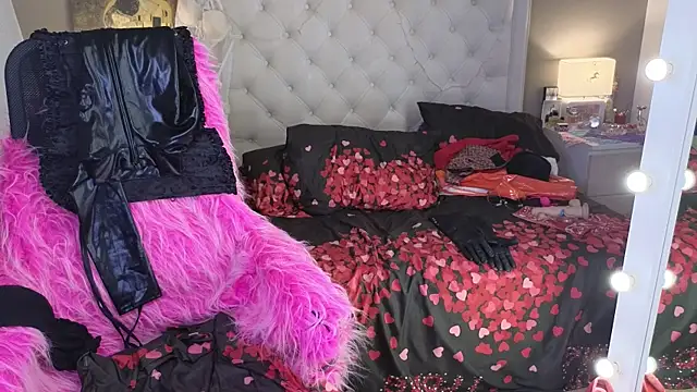 roxalanastar - RoxalanaStar's free webcam