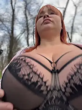 SweetCuteGirls1023 webcam