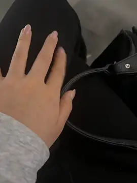 sexy_lissaa (F young) - Naked