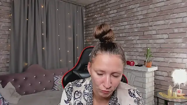 sarahcoksss - SarahCoksss's free webcam - UK Sex Cams