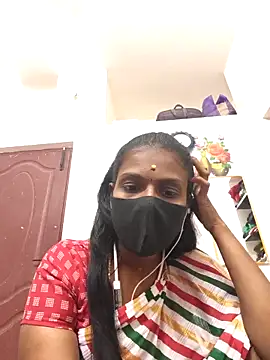tamil_yalini12 - Tamil_Yalini12's free webcam