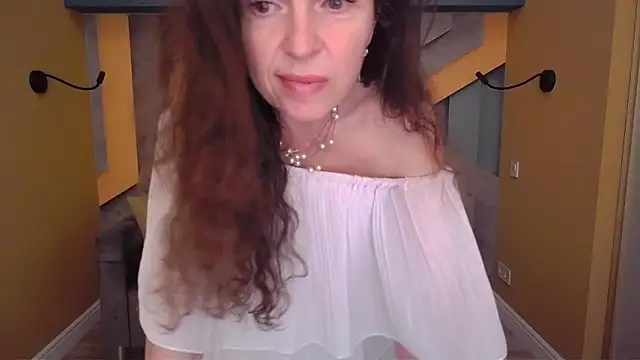 ellalong - EllaLong's free webcam - UK Sex Cams