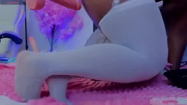 kilyetvera3x - KilyetVera3x's free webcam