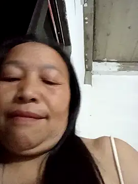 heesuu11 - Heesuu11's free webcam