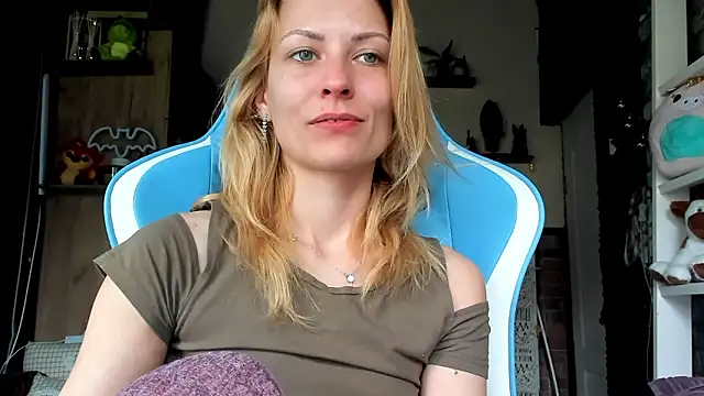 karo123421 - Karo123421's free webcam