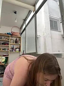 alisawhite - AlisaWhite's free webcam