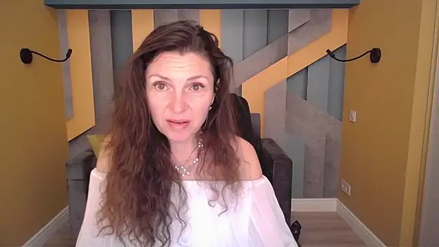 ellalong - EllaLong's free webcam