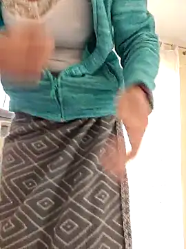 hotwifelyn68 - HotWifeLyn68's free webcam