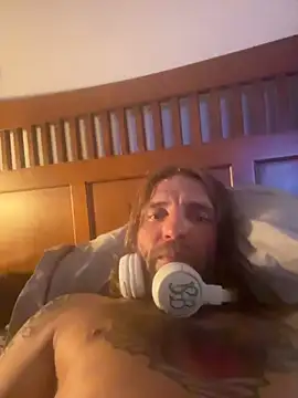 outlawINlaw13 live sex cam