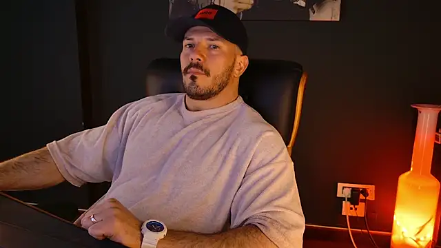 angeloeric (Ask my age) - Support The KINGDOM!!!