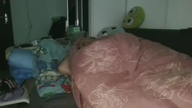 vitalik66679 - Vitalik66679's free webcam - UK Sex Cams