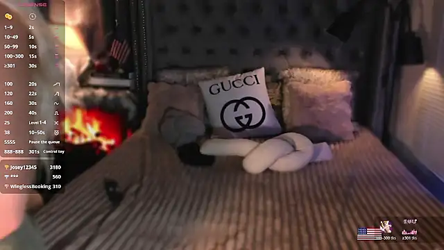 ZyraGoddes live sex cam