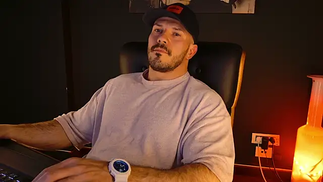 angeloeric (Ask my age) - Support The KINGDOM!!!