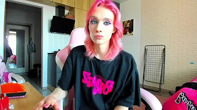 _Alice_Kitty Live Webcam on Stripchat