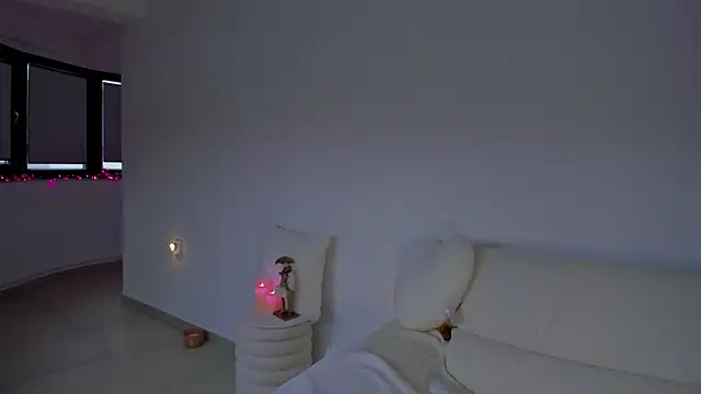 bellahot77 (F milf) - DRIPING 